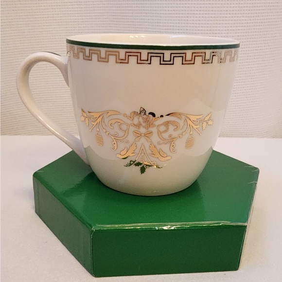 RARE Vintage Spode Mug Cup Christmas Tree Gold Collection Large 16 oz Mint cond - Picture 4 of 10